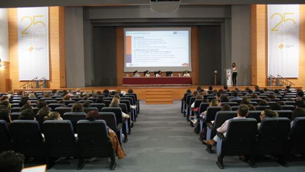 I Encuentro provincial de enfermería de urgencias y emergencias. I Encuentro provincial de enfermería de urgencias y emergencias.