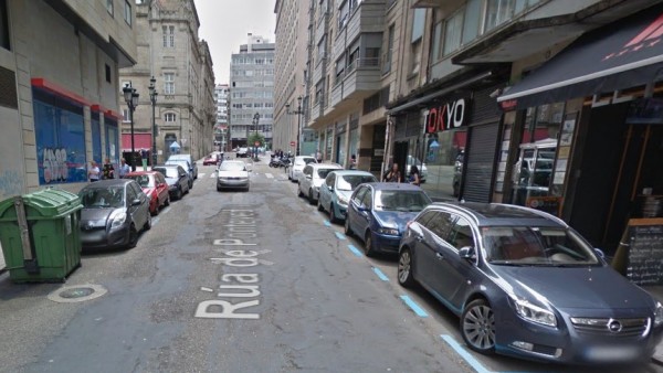 Calle Pontevedra en Vigo. Calle Pontevedra en Vigo.