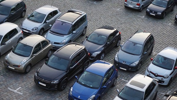 Vehículos de ocasión estacionados/vehículos usados/coches/automóviles Vehículos de ocasión estacionados/vehículos usados/coches/automóviles