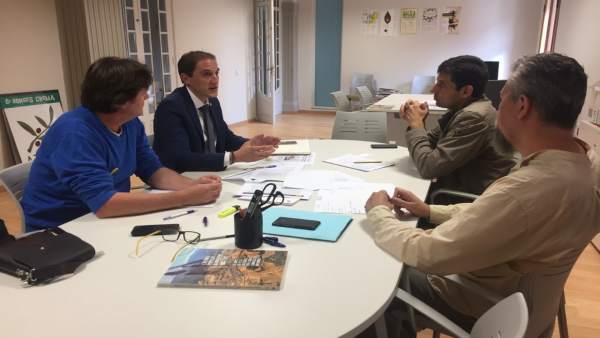 José Crespín se ha reunido este miércoles con la plataforma Rescap-2 José Crespín se ha reunido este miércoles con la plataforma Rescap-2