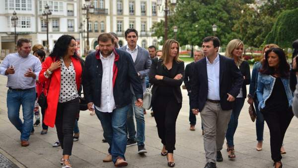Alvaro Santos, Lara Méndez, Gonzalo Caballero y otros cargos del PSdeG en Lugo Alvaro Santos, Lara Méndez, Gonzalo Caballero y otros cargos del PSdeG en Lugo