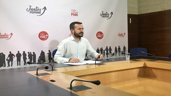 Escudero, diputado del PSOE Escudero, diputado del PSOE