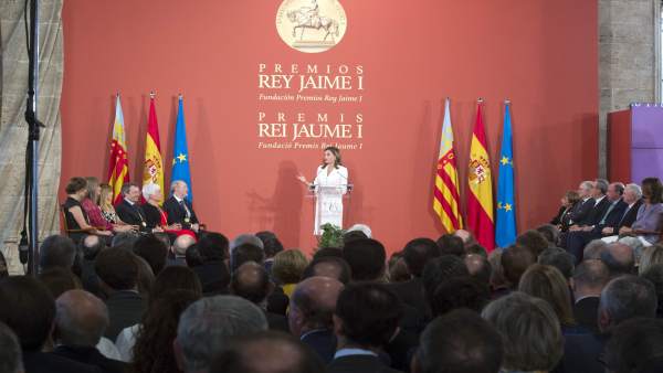 Imagen de archivo de la entrega de los Premios Rey Jaime I Imagen de archivo de la entrega de los Premios Rey Jaime I