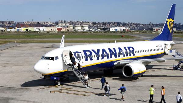 Avión de Ryanair Avión de Ryanair