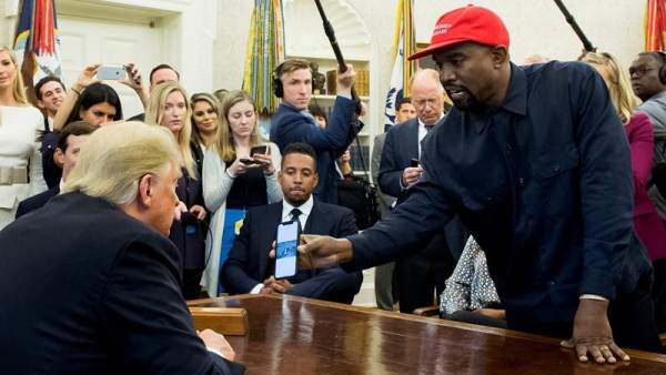 Kanye West y Donald Trump Kanye West y Donald Trump