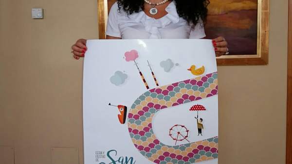 Isabel Azañón con el cartel de feria Isabel Azañón con el cartel de feria