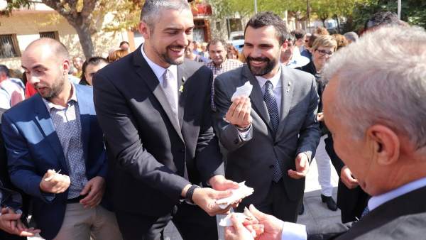 Roger Torrent en la Feria del Turrón y el Chocolate de Agramunt Roger Torrent en la Feria del Turrón y el Chocolate de Agramunt