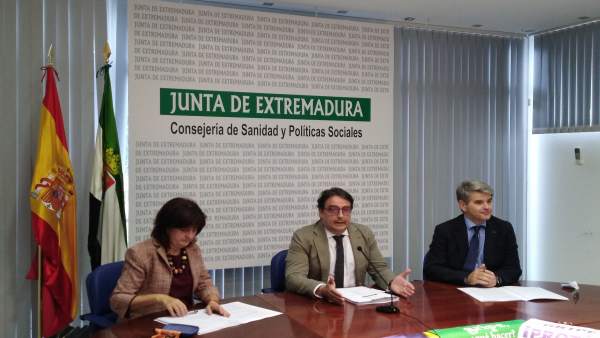José María Vergeles en la presentación de la campaña de prevención de la gripe José María Vergeles en la presentación de la campaña de prevención de la gripe