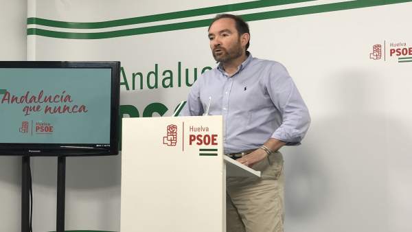 José Fernández, en rueda de prensa. José Fernández, en rueda de prensa.