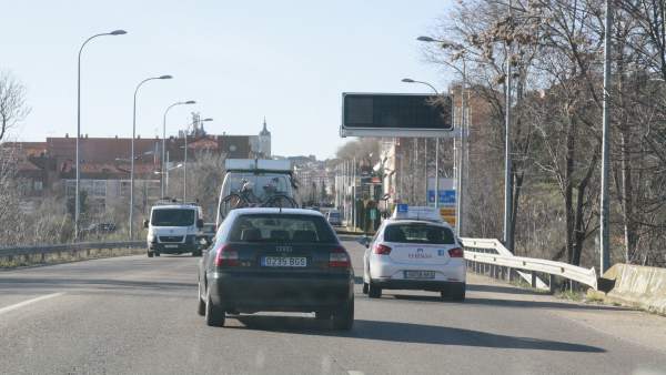 Carretera, Tráfico, Coches, DGT, Circulación