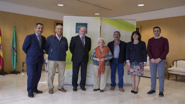 La Diputación de Sevilla renueva su colaboración con Vodafone y Alma Natura La Diputación de Sevilla renueva su colaboración con Vodafone y Alma Natura