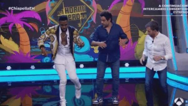 Jason Derulo y Pablo Chiapella, en 'El hormiguero'. Jason Derulo y Pablo Chiapella, en 'El hormiguero'.
