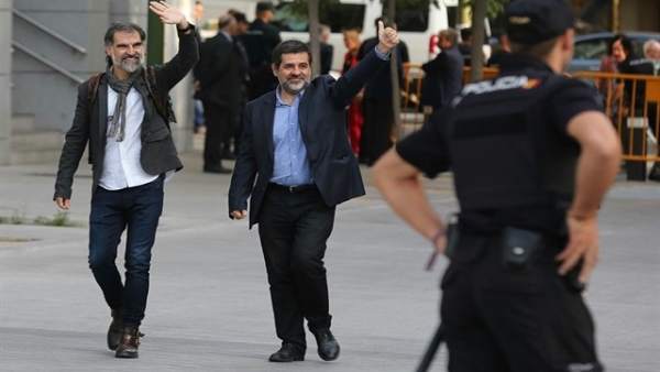 Bloc i País demana l'alliberament dels 'Jordis' i de la resta de presos del procés Bloc i País demana l'alliberament dels 'Jordis' i de la resta de presos del procés