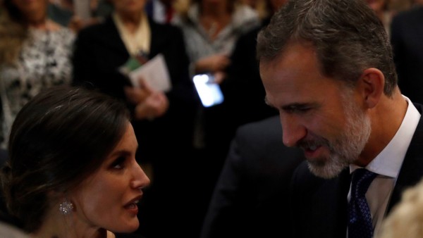 El rey Felipe y la Reina Letizia tras el XXVII concierto Premio Princesa de Asturias El rey Felipe y la Reina Letizia tras el XXVII concierto Premio Princesa de Asturias