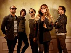 La Oreja de Van Gogh estrena una canción solidaria por el cáncer de mama