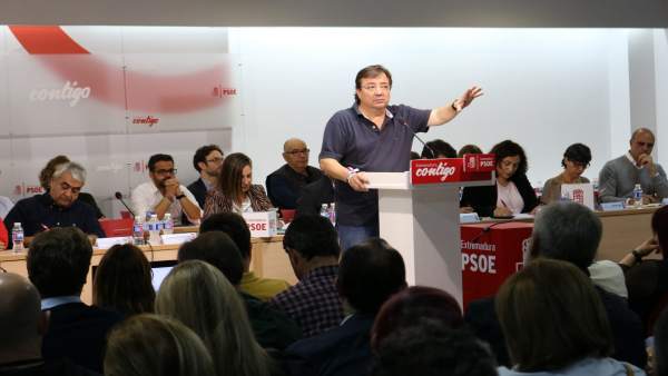 Vara en el Comité Regional del PSOE Vara en el Comité Regional del PSOE