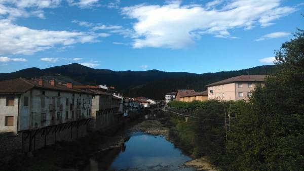 Sol y nubes Sol y nubes