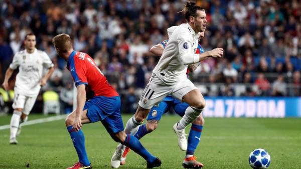 Bale ante el Viktoria Pilsen Bale ante el Viktoria Pilsen