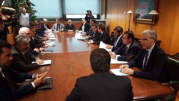 Reunión por la situación de Alcoa en Madrid Reunión por la situación de Alcoa en Madrid