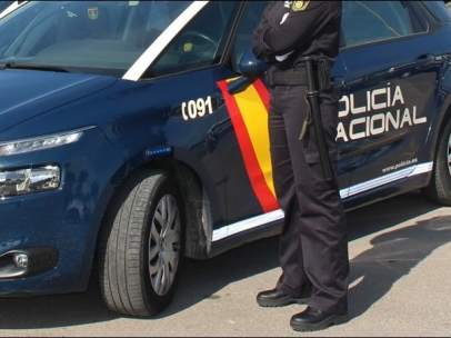 Policía