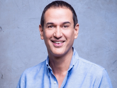 Roberto Santiago