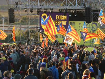 Reunión frente a la cárcel