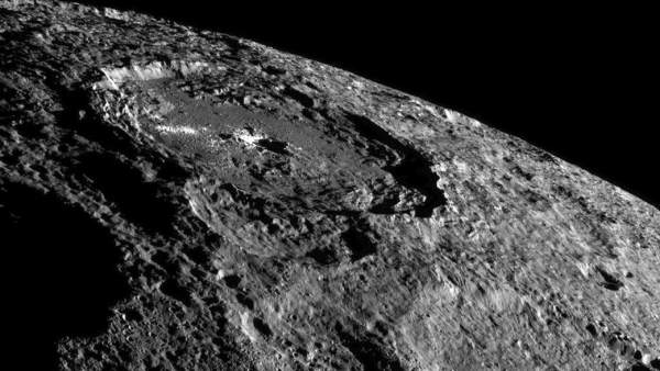 El planeta Ceres, al detalle El planeta Ceres, al detalle