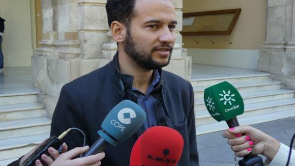 El portavoz municipal de IU en Sevilla, Daniel González Rojas El portavoz municipal de IU en Sevilla, Daniel González Rojas