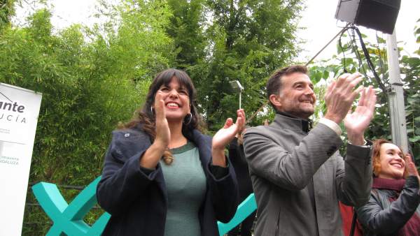Teresa Rodríguez y Antonio Maíllo Teresa Rodríguez y Antonio Maíllo