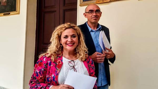 Eduardo Zorrilla y Remedios Ramos (IU) Eduardo Zorrilla y Remedios Ramos (IU)