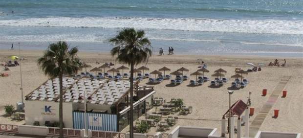Chiringuito en la playa de Cádiz