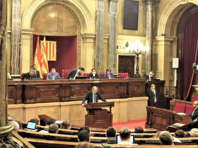 El presidente de la Generalitat, Quim Torra, en el pleno del Parlament