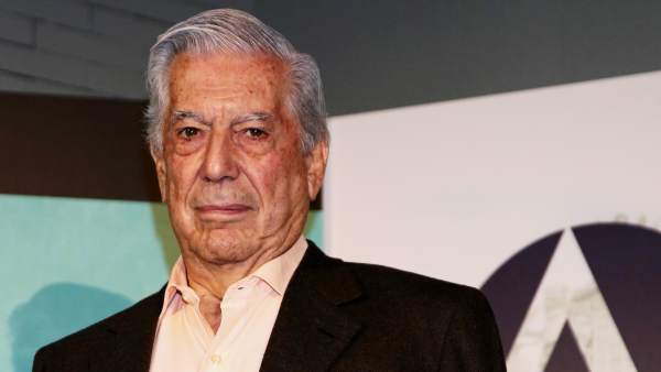 Mario Vargas Llosa. Mario Vargas Llosa.