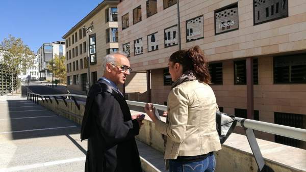 El abogado Alberto Martín y la madre de Nadia, Marga Garau El abogado Alberto Martín y la madre de Nadia, Marga Garau