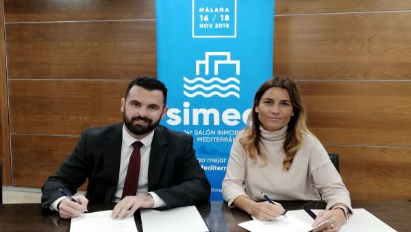 Firma convenio Cátedra Inmobiliaria Firma convenio Cátedra Inmobiliaria