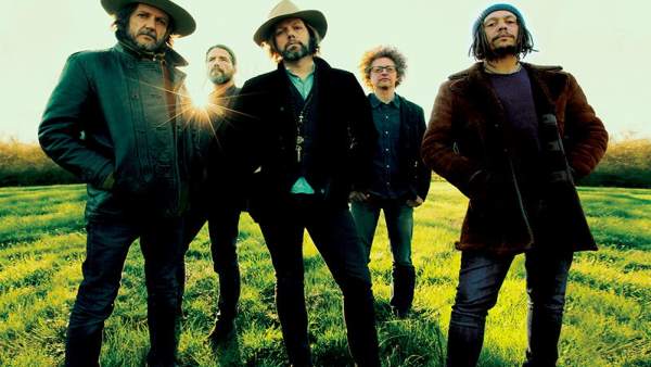 Imagen de Magpie Salute Imagen de Magpie Salute