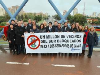 PP rechaza los semáforos en la A-5