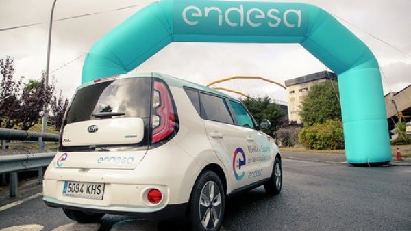 El tour de endesa con coches eléctricos El tour de endesa con coches eléctricos