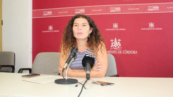 La edil de Ganemos Córdoba Vicky Lopez La edil de Ganemos Córdoba Vicky Lopez