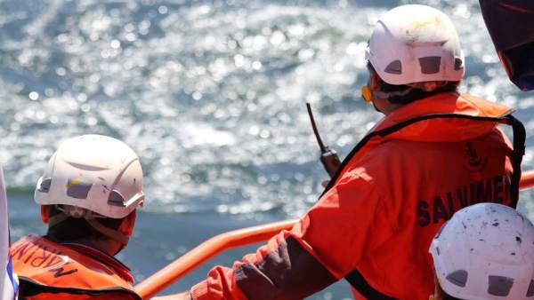 Rescatades almenys 22 persones a bord de dos pasteres en Torrevieja Rescatades almenys 22 persones a bord de dos pasteres en Torrevieja