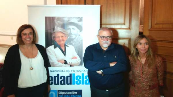 Palencia.- El premiado y la presidenta de la Diputación Palencia.- El premiado y la presidenta de la Diputación