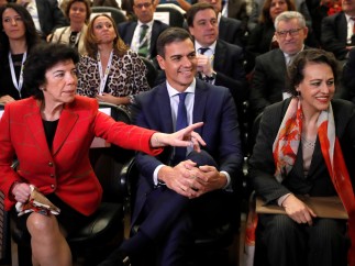 Celaá, Sánchez y Valerio