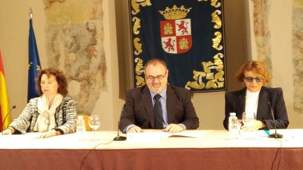 Valladolid.- Entrega de reconocimientos de UNICEF a 8 centros de CyL Valladolid.- Entrega de reconocimientos de UNICEF a 8 centros de CyL