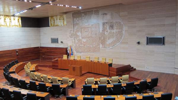 Hemiciclo De La Asamblea De Extremadura Hemiciclo De La Asamblea De Extremadura