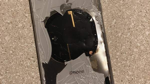 Explota un iPhone X Explota un iPhone X