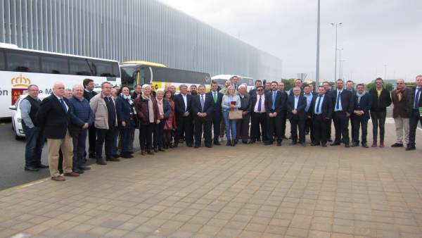 Presentación movilidad aeropuerto con Valverde a la cabeza Presentación movilidad aeropuerto con Valverde a la cabeza