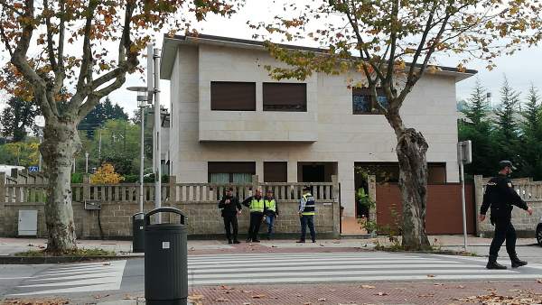 Vivienda registrada en Pontevedra en la operación antidroga Vivienda registrada en Pontevedra en la operación antidroga