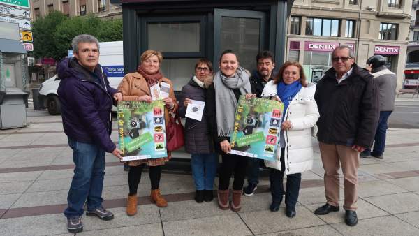 Mejías y Baza visitan el punto de información de ARLE 15-11-2018 Mejías y Baza visitan el punto de información de ARLE 15-11-2018