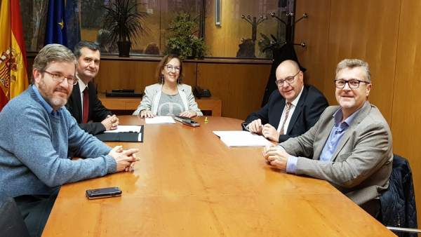 Reunión con el IMSERSO sobre el balenario de Ariño, celebrada en Madrid Reunión con el IMSERSO sobre el balenario de Ariño, celebrada en Madrid