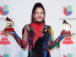 Rosalía triunfa en los Grammy Latinos